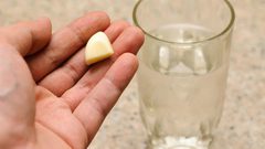 فوائد سحرية لماء الثوم