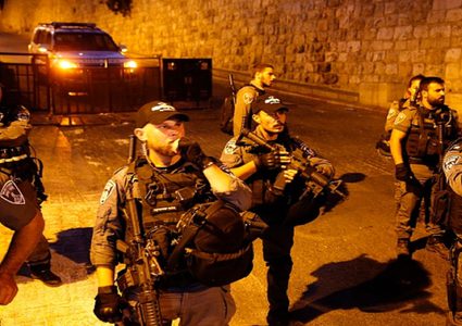 شرطة الاحتلال تعتقل المقدسية خديجة خويص من داخل الأقصى