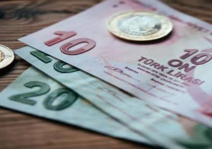 الليرة التركية تصعد 2.5% بعد بيانات الناتج المحلي الإجمالي