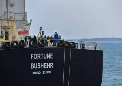 للمرة الأولى منذ 30 عاما.. نفط طهران في الولايات المتحدة