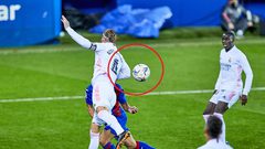 هل تغاضى الحكم عن احتساب ركلة جزاء ضد ريال مدريد ؟