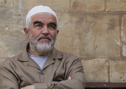 محكمة الاحتلال تمدد العزل الانفرادي على الشيخ رائد صلاح