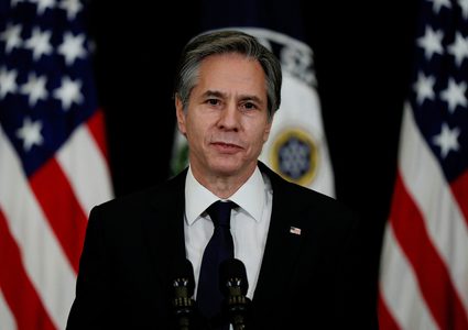 وزير الخارجية الأمريكي: واشنطن لن تستخدم القوة لإسقاط الأنظمة