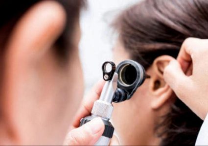 الصحة العالمية تحذر من تضاعف مشاكل السمع