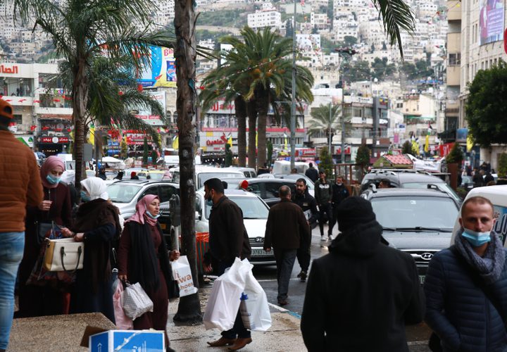 مدينة نابلس اليوم قبل بدء سريان الاغلاق يوم غد السبت ولمدة اسبوع.