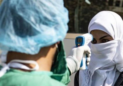 "نصف المجتمع" يهددها فايروس كورونا