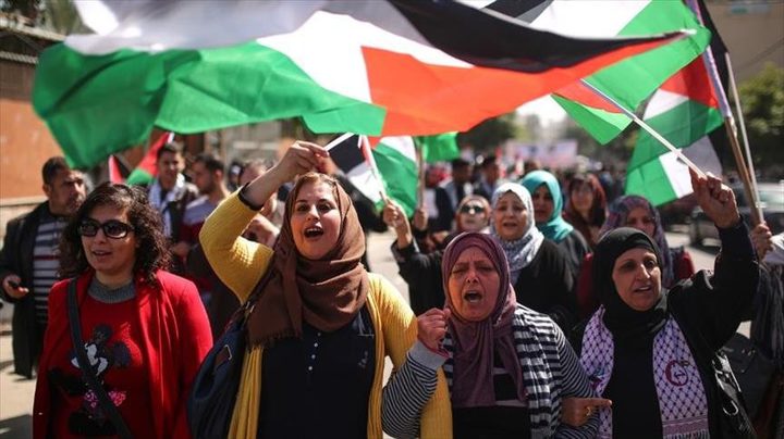 الإحصاء الفلسطيني: مشاركة متواضعة للنساء في مواقع صنع القرار