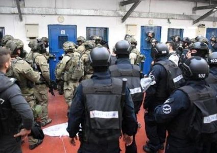 هيئة الأسرى تحذر من تدهور صحة ثلاثة أسرى مرضى بسجن نفحة