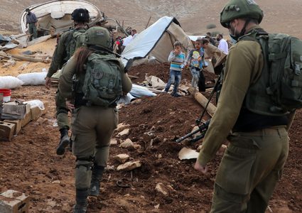 قوات الاحتلال تداهم خربة حمصة الفوقا بالأغوار الشمالية