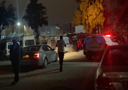 الإضراب والحزن يخيمان على جلجولية بعد مقتل الفتى محمد عدس