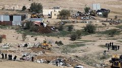 النقب: سلطات الإحتلال تهدم قرية العراقيب للمرة ال184 على التوالي