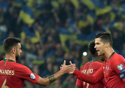 مدافعاً عن رونالدو.. فيرنانديز: لا أحد يفوز بمفرده