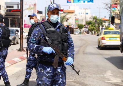 رام الله: الشرطة والنيابة العامة تحققان بوفاة مواطن