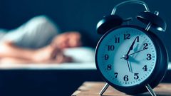 لمن يعمل في "الشيفتات" الليلية.. 6 نصائح لنوم عميق