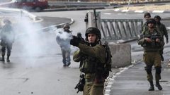 اصابات بالاختناق جراء قمع الاحتلال مسيرة كفر قدوم