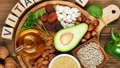 فوائد فيتامين e واستخدماته ومصادره