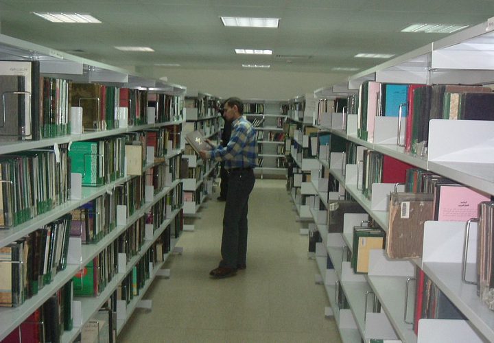 صور لمرافق جامعة النجاح الوطنية الحرم القديم عامي 2003 و 2004