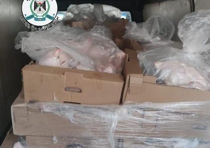ضبط أكثر من 4 طن دجاج لاحم مهرب من المستوطنات في قلقيلية