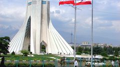 إيران.. توجيه اتهامات بالتجسس للسائح الفرنسي بنجامين برير