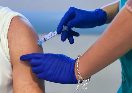 الصحة العالمية: لا دليل على أن لقاح "أسترازينيكا" سبب أي مشاكل