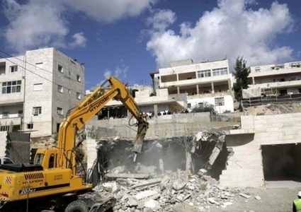 هدم منزل ومطعم في القدس