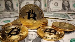 بيتكوين تتجاوز عتبة 60 ألف دولار