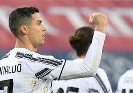 زيدان يثير التساؤلات والحيرة بتصريح عن عودة رونالدو