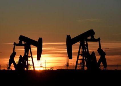 هبوط أسعار النفط بسبب أزمة لقاح أسترازينيكا