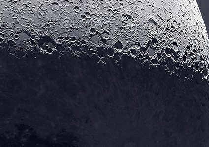 40 مليون دولار أمريكي تكلفة قضاء شهر واحد على سطح القمر!