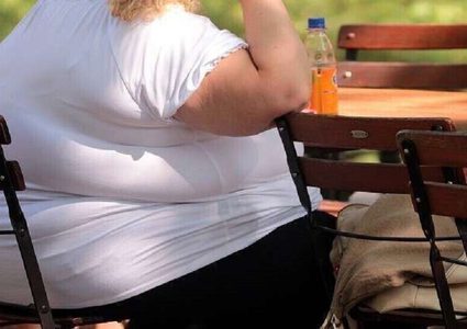 دراسة:ارتفاع الدهون في الجسم قد يحمي النساء من الموت بأمراض القلب