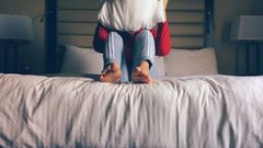 دراسة: مشاكل النوم تزيد من حدة الحزن عند وفاة شخص مقرب