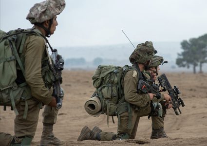 إصابة 7 جنود من جيش الاحتلال جراء استنشاقهم للدخان