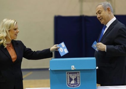 استطلاعات: نتنياهو يشكل حكومة بصعوبة أو  الذهاب لانتخابات خامسة