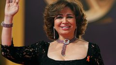 إلهام شاهين: والدي توفى ولم يسامحني