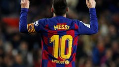ميسي يتصدر قائمة أعلى لاعبي كرة القدم أجرا في العالم