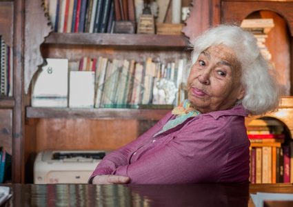 وفاة الكاتبة المصرية الشهيرة نوال السعداوي