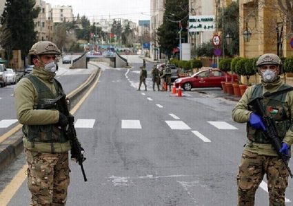 الأردن.. احتمالية بلوغ الذروة الوبائية وسعي حكومي لتجنب الحظر