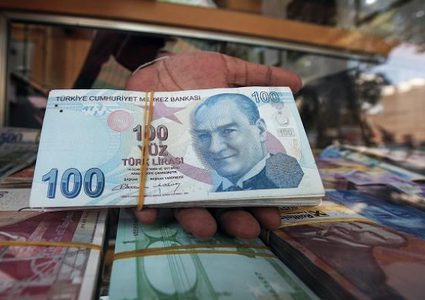 هبوط جديد للعملة التركية مقابل الدولار