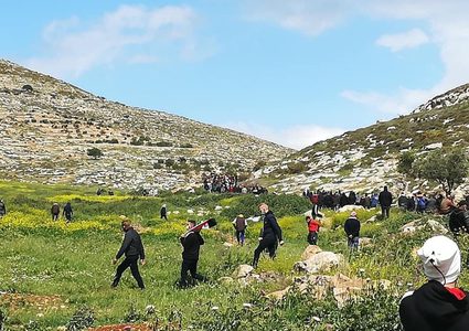 إصابات بالرصاص وبالاختناق خلال قمع الاحتلال مسيرة بيت دجن