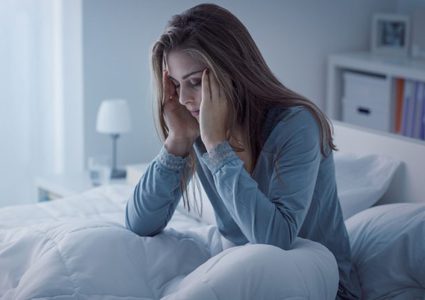 دراسة تربط الأرق والإرهاق بارتفاع احتمالات الإصابة بكورونا