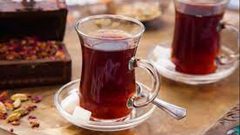 ماذا يحدث لجسمك عند تناول الشاي يوميا؟