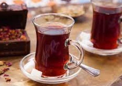 ماذا يحدث لجسمك عند تناول الشاي يوميا؟