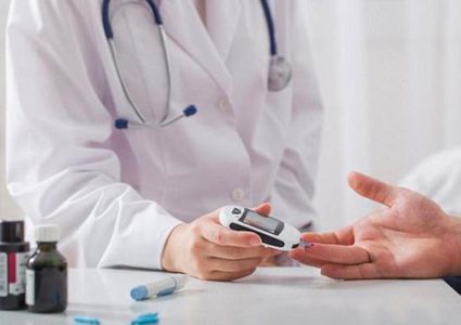 دراسة: الفطور مبكراً يقلل خطر الإصابة بالسكري