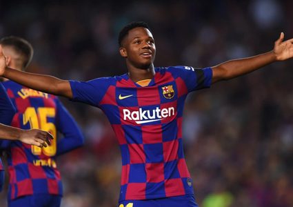 فاتي يتلقى رسالة مطمئة من النادي الكتالوني بشأن  إصابته