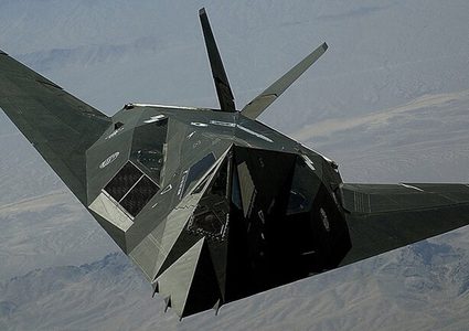 صربيا تسلم روسيا أجزاء طائرة شبح أمريكية