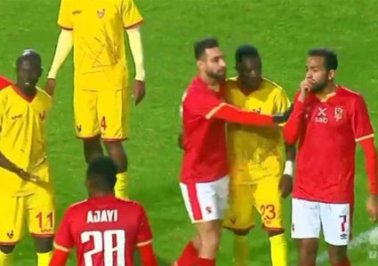 الأهلي يشكو رمضان صبحي لـ"فيفا" ويوقع عقوبة مالية جديدة على كهربا