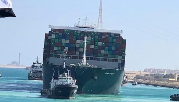 ربيع: استئناف الملاحة بقناة السويس بعد تعويم السفينة العالقة