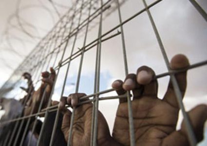 الاحتلال يضيف 9 شهور جديدة للأسير مصطفى خدرج المحكوم 18 عاما