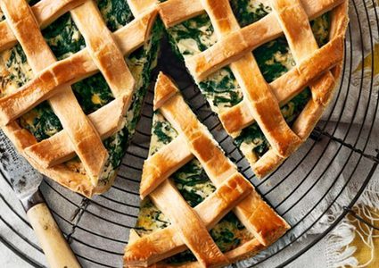 فطيرة السبانخ بالجبنة