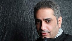 نجل المطرب فضل شاكر يعلن شفاء والده من فيروس كورونا